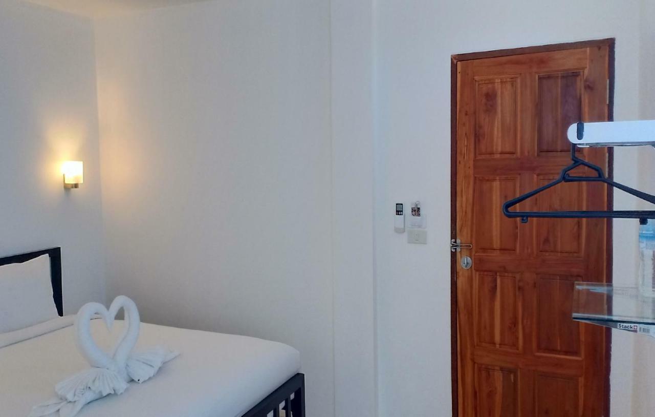 Chaweng Best Hotel And Hostel Samui Exterior photo
